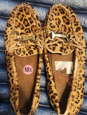 Women’s Leopard Print Faux-Hair Loafers - Brown